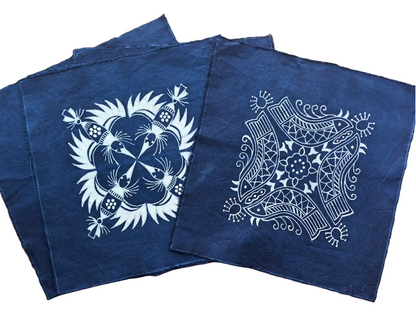 Décoration murale en batik indigo fait main, coton naturel, 44 x 44 cm (cadre non inclus)