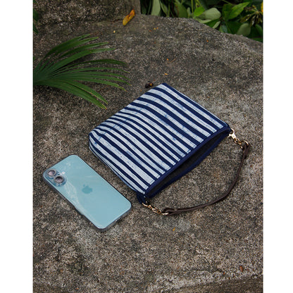 Handmade batik handbag, women's wrist bag with zipper, casual bag