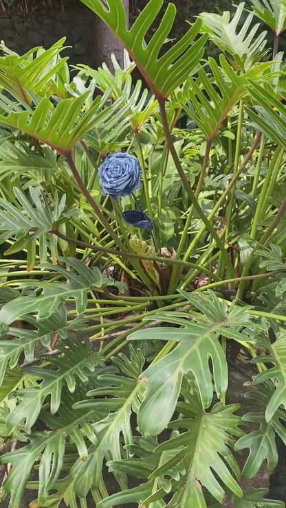 Tie-Dye Handmade Fabric Blue Roses, Fabric Flowers, Home Decor Flowers, Wedding Decoration, Mother's Day Gifts, Christmas Flower Gifts, Handmade Birthday Gifts (1 Tie-Dye Rose)